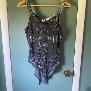 American Eagle Gray Body Suit - Size Large